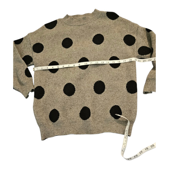 Small Gray and Black Polka Dot Long Sleeve Pullover Sweater - Picture 5 of 7